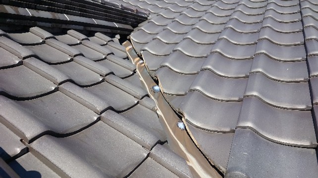 部分的な雨漏りも村山瓦が改善！