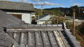 本山町　棟積替えと谷板入れ替え樋の修繕